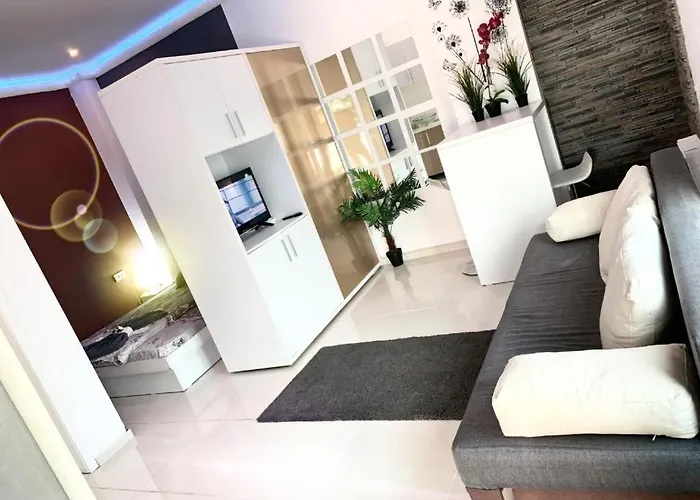 Urbano Aparthotel Burada No52A