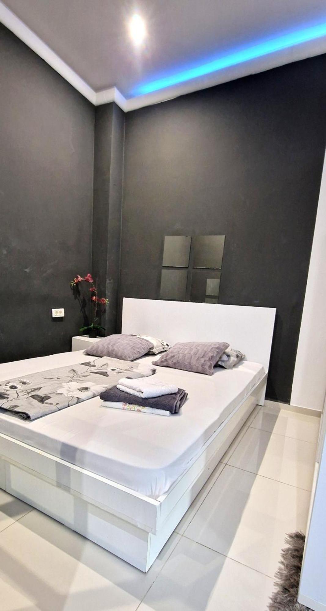 Apartment Urbano Burada No52a