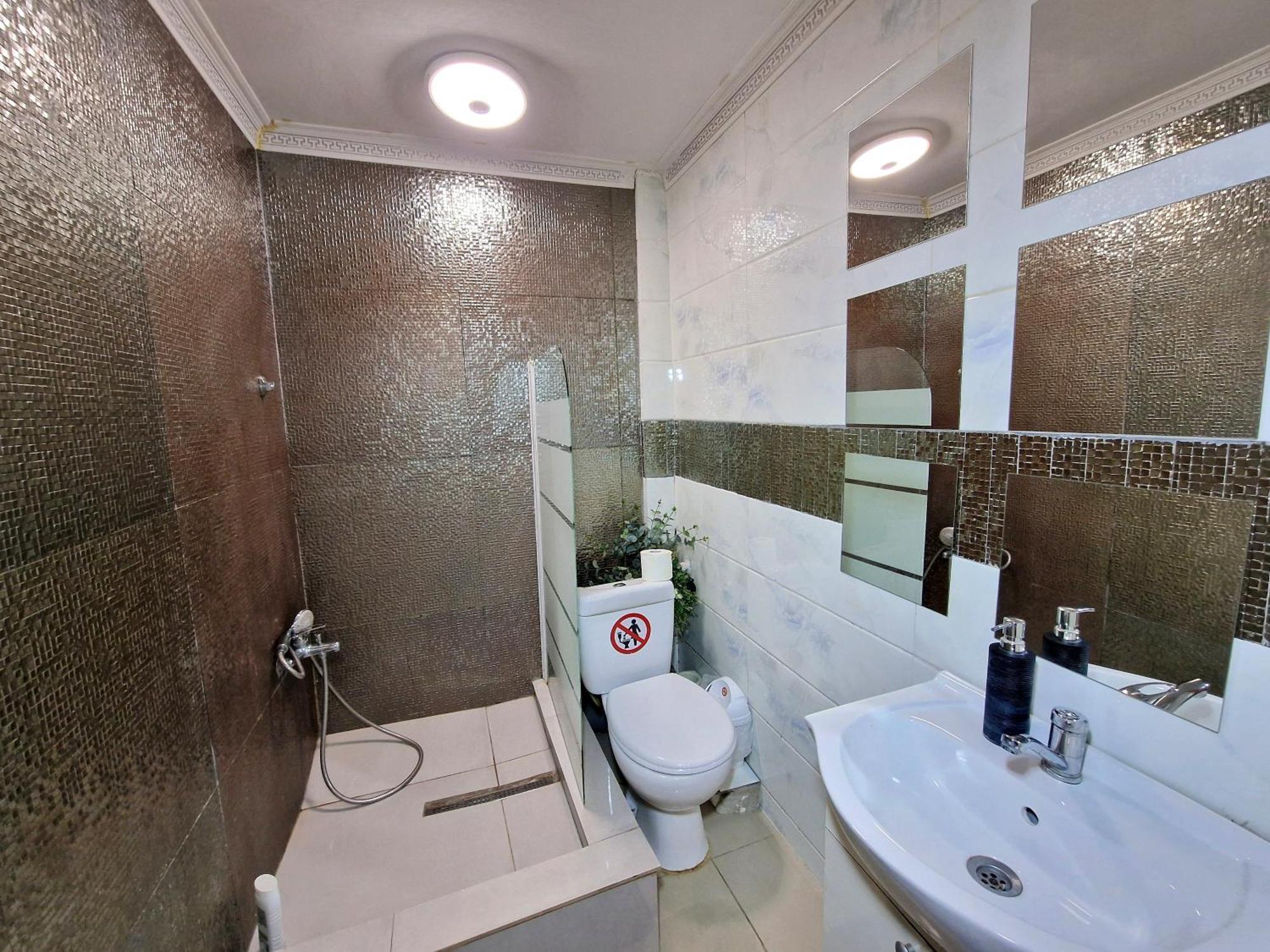 Urbano Burada No52a